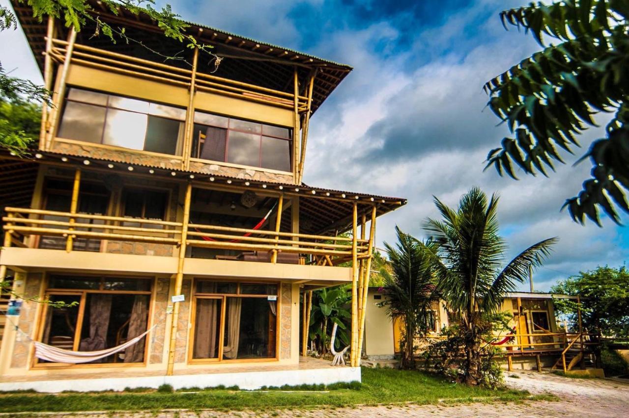 Punta Hills Montanita Hotel Ngoại thất bức ảnh